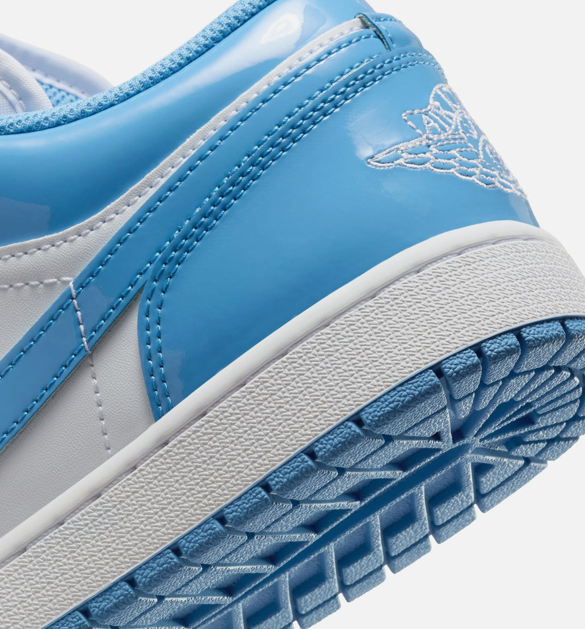Air Jordan 1 Retro Low Legend Blue Men's Lifestyle Shoe – Legend Blue/White