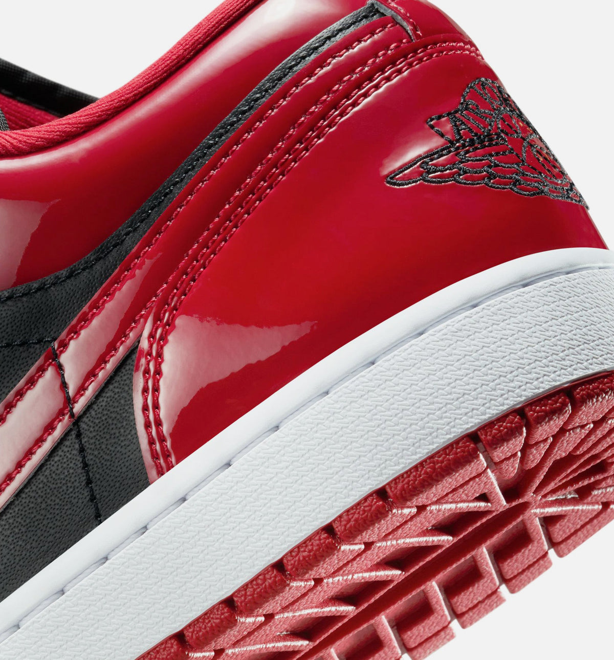 Air Jordan 1 Low SE Men's Lifestyle Shoe – Black/Varsity Red/White