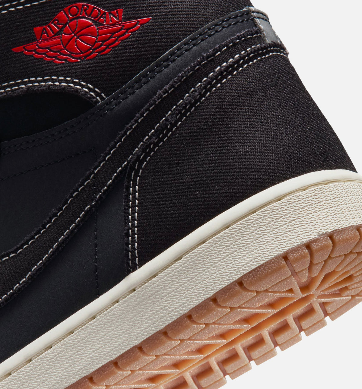 Air Jordan 1 Retro High OG Flight Club Men's Lifestyle Shoe – Black/University Red/Sail/Gum Medium Brown