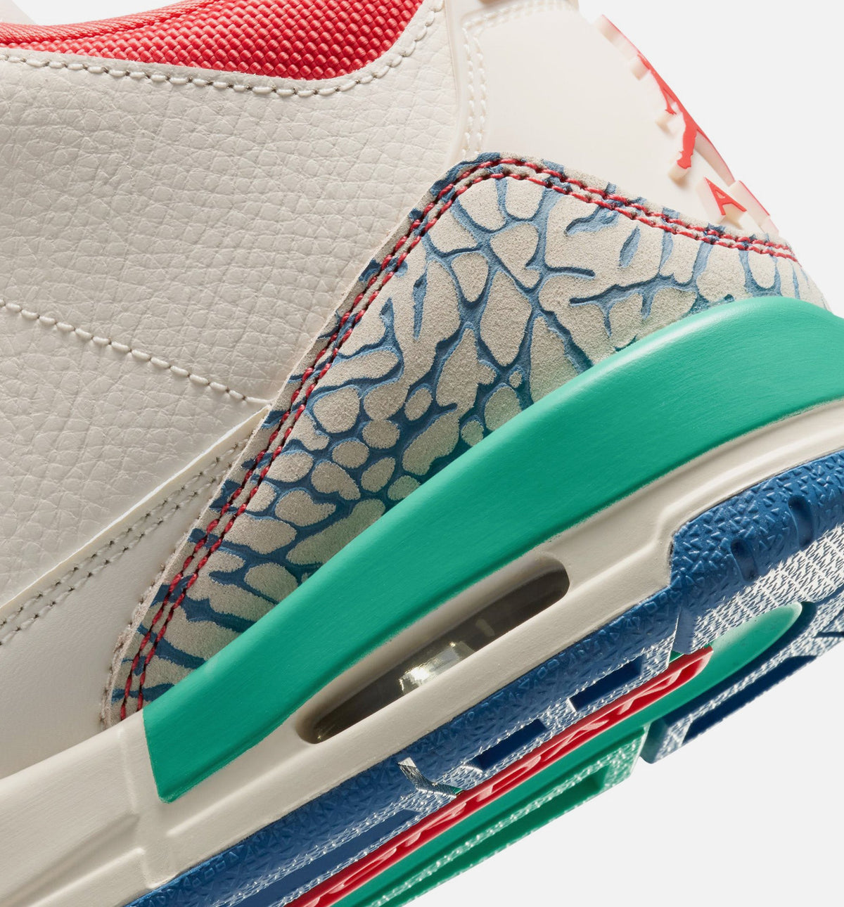 Air Jordan 3 Retro Play Your Way Grade School Lifestyle Shoe – Chalk/Track Red/True Blue/Kinetic Green