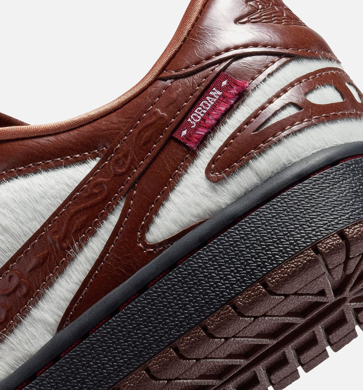 Air Jordan 1 Low Lunar New Year | Women's Light Chocolate Lifestyle Shoe