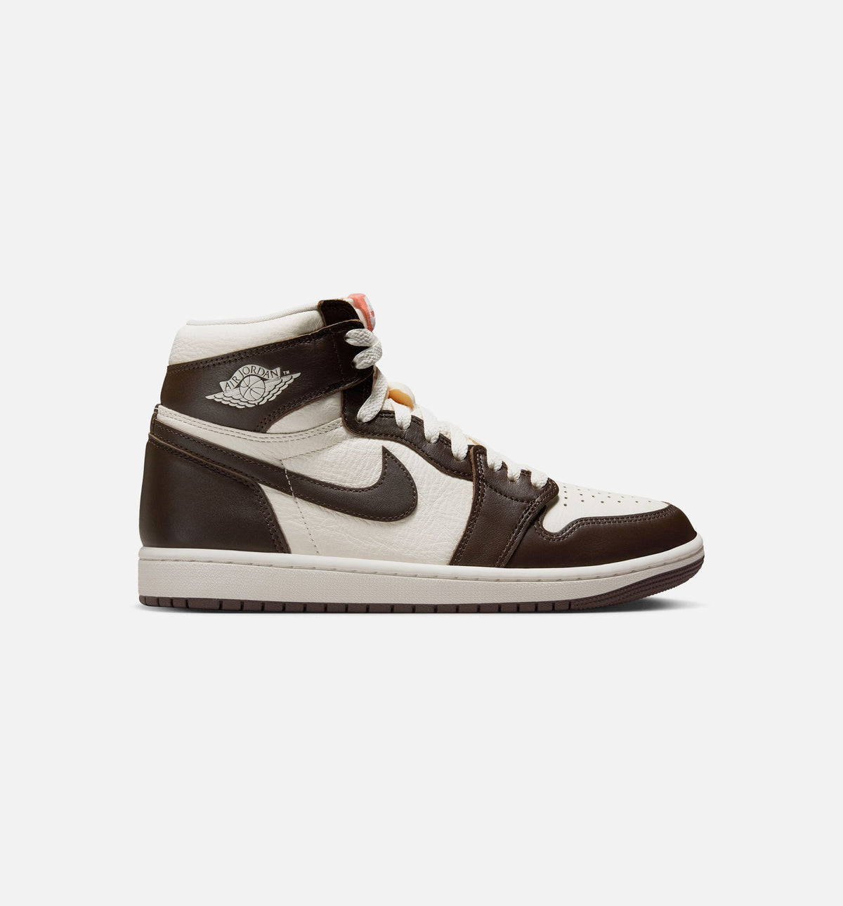 Air Jordan 1 Retro High OG Baroque Brown Women's Lifestyle Shoe – Baroque Brown/Light Madder Root/Sail