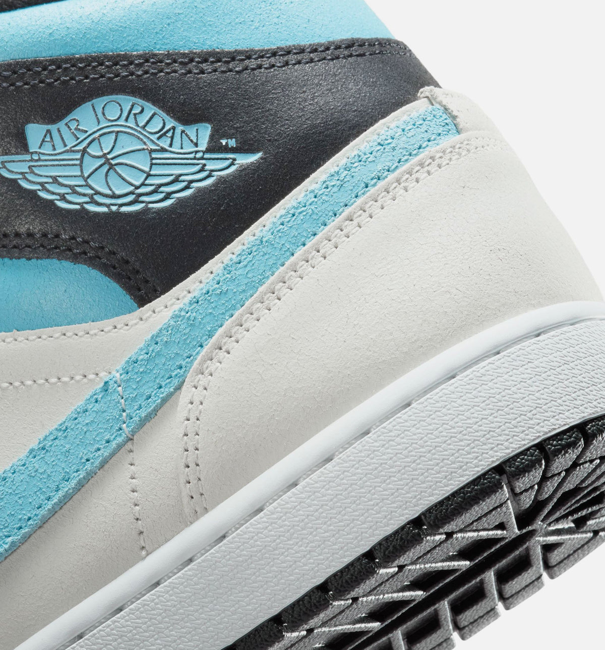 Air Jordan 1 Mid SE Men's Lifestyle Shoe – Summit White/Blue Chill/Black